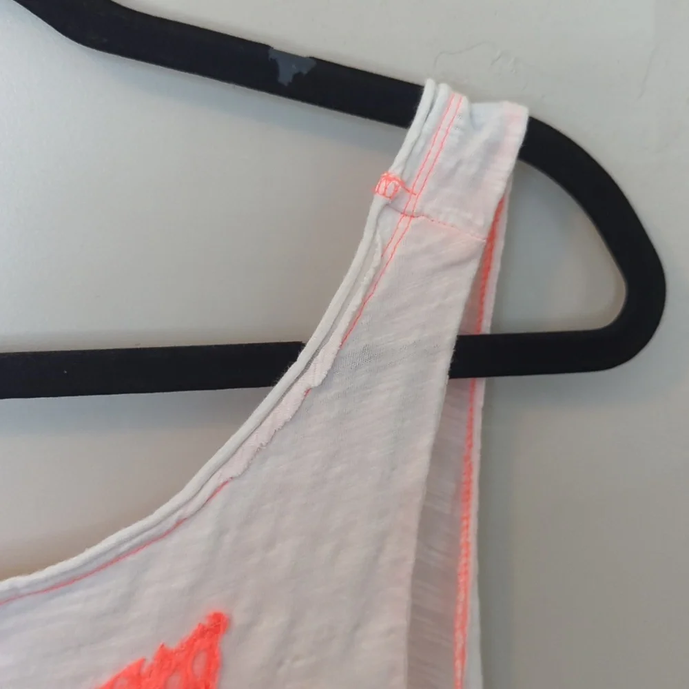 We the‎ Free People Textured Neon Pink White Tank Top Size M